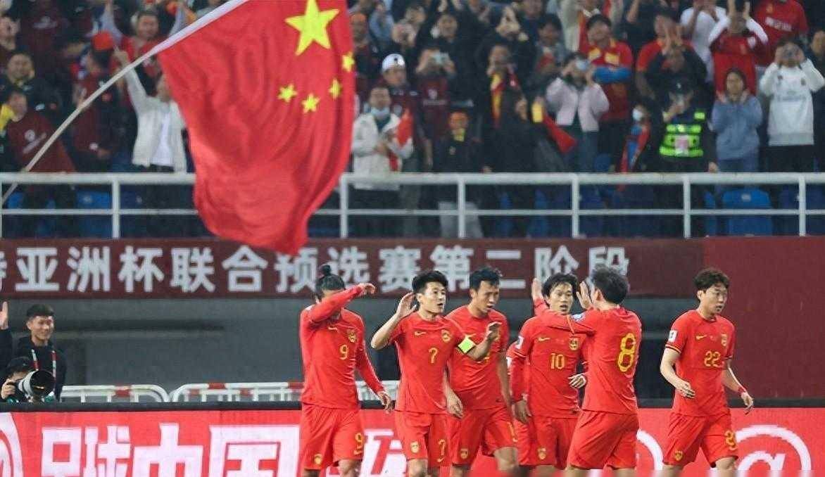 bsports体育-男足世界杯预选赛第二轮激战！我国队力争晋级，万众期待超越佳绩！_